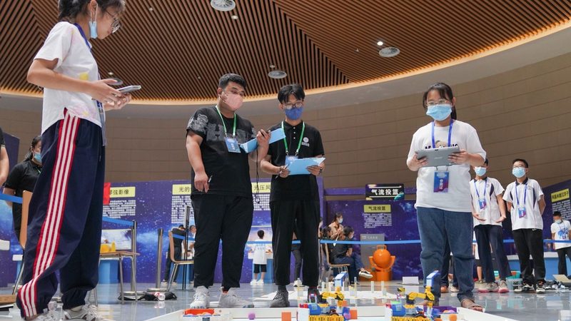 BI与大数据结合：数据中台构建的关键差异解析
